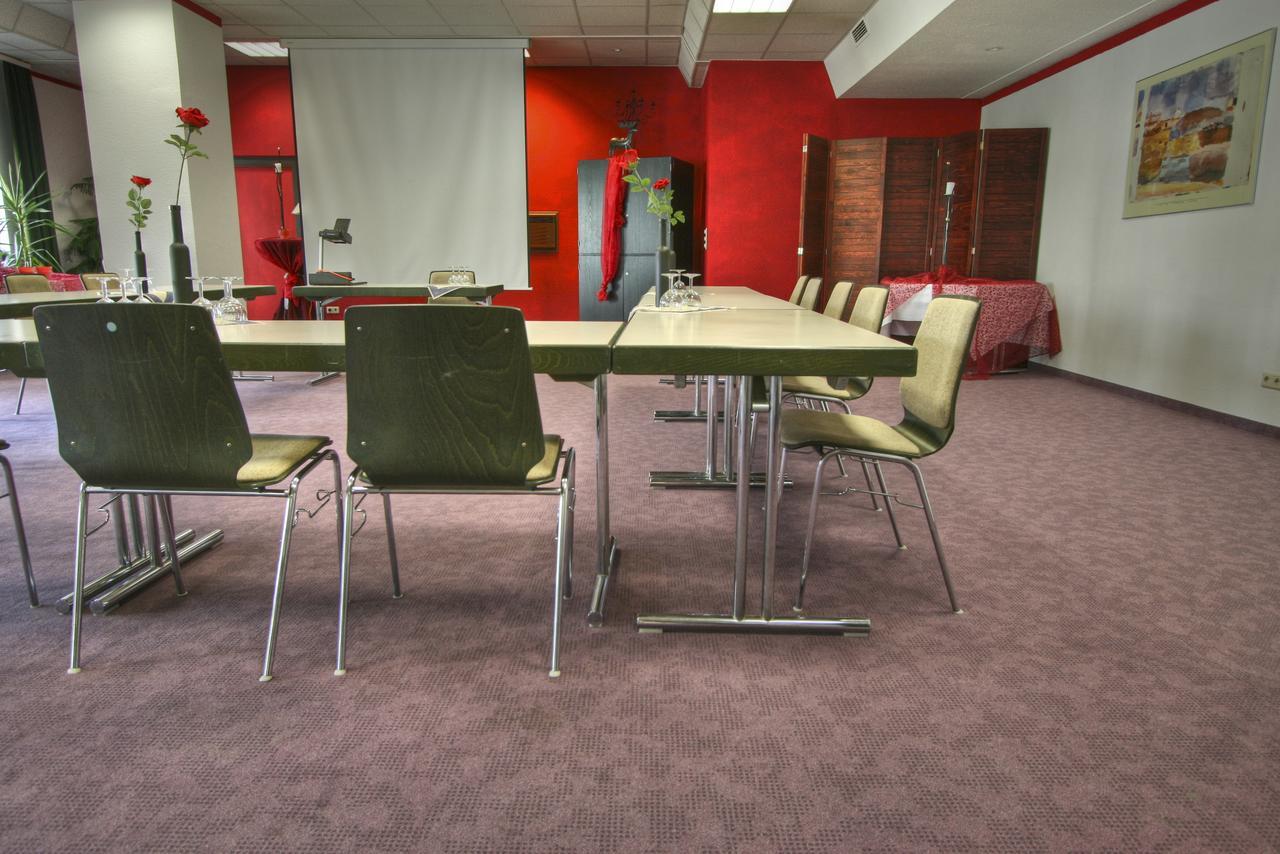 Sport Und Tagungshotel Kenzingen Luaran gambar